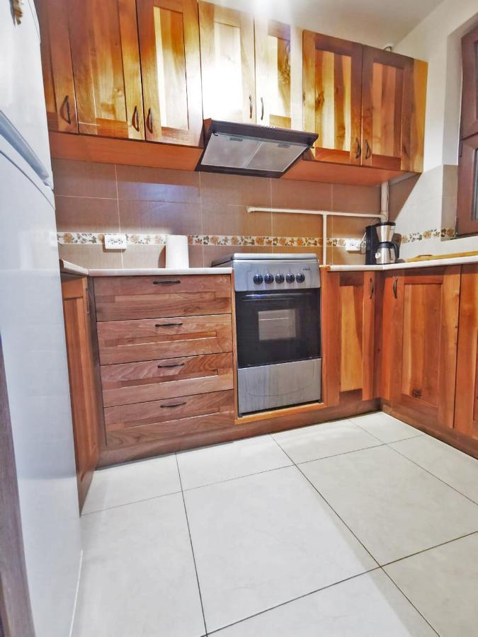 Cozy Apartment Sala Palatului Bucharest Luaran gambar